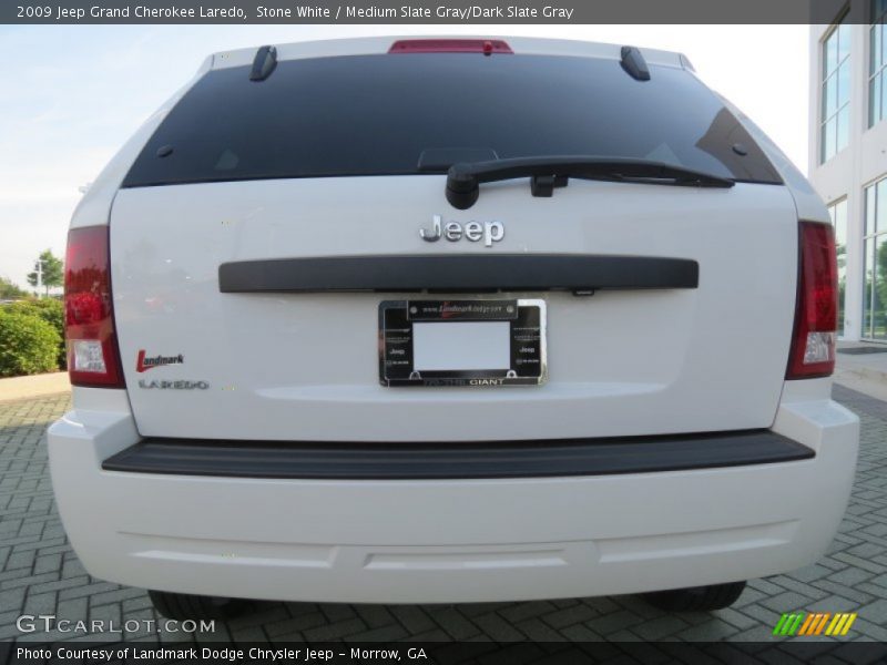 Stone White / Medium Slate Gray/Dark Slate Gray 2009 Jeep Grand Cherokee Laredo