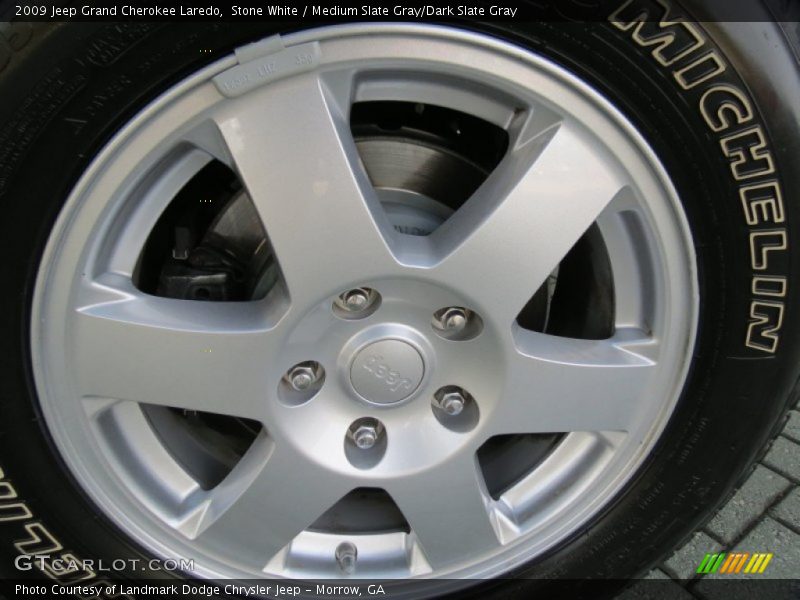 Stone White / Medium Slate Gray/Dark Slate Gray 2009 Jeep Grand Cherokee Laredo