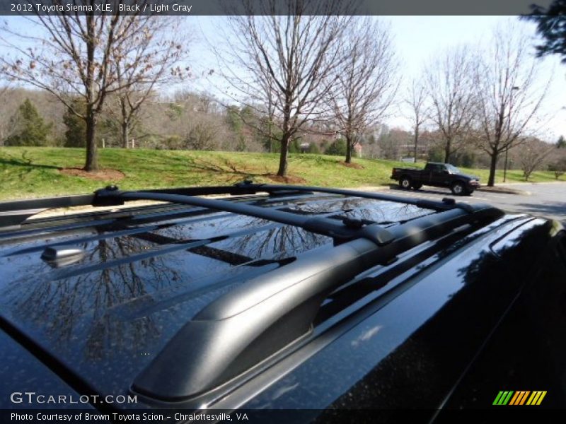 Black / Light Gray 2012 Toyota Sienna XLE