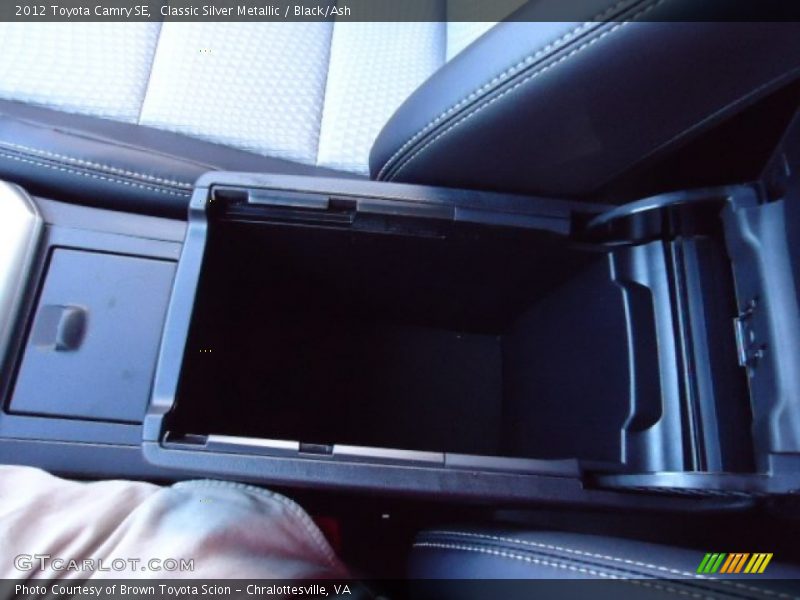 Classic Silver Metallic / Black/Ash 2012 Toyota Camry SE