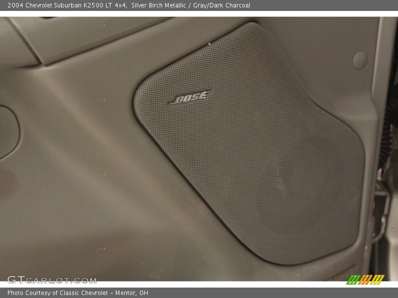 Silver Birch Metallic / Gray/Dark Charcoal 2004 Chevrolet Suburban K2500 LT 4x4