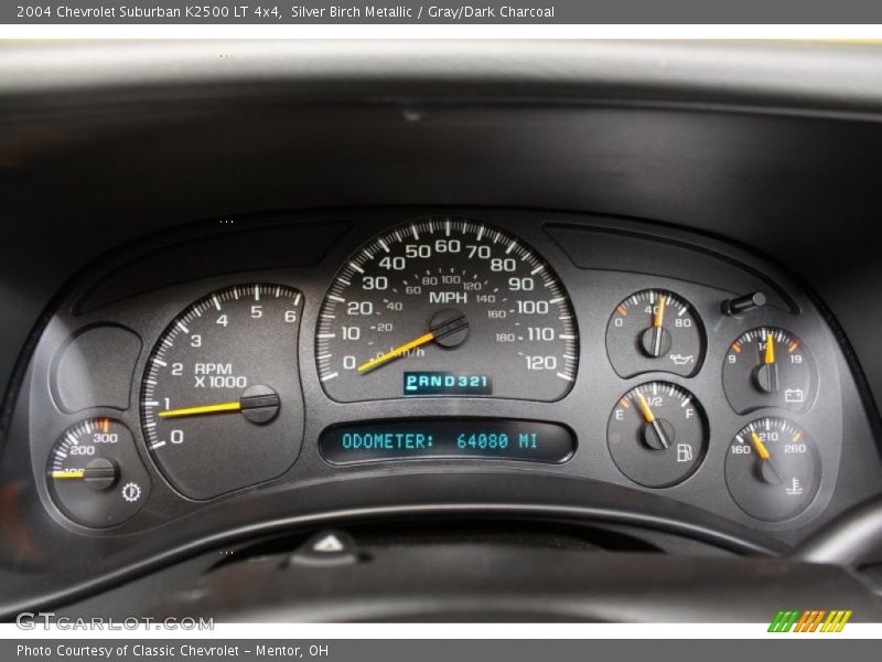 Silver Birch Metallic / Gray/Dark Charcoal 2004 Chevrolet Suburban K2500 LT 4x4
