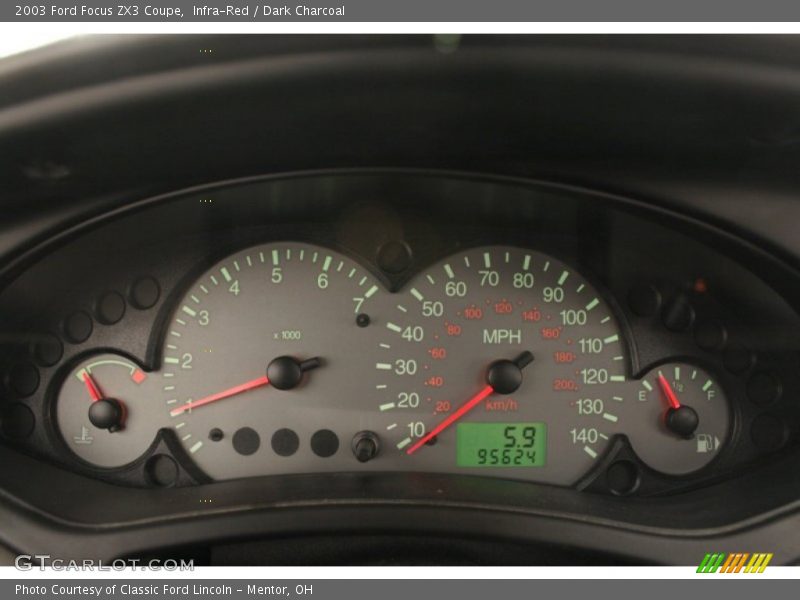 Infra-Red / Dark Charcoal 2003 Ford Focus ZX3 Coupe