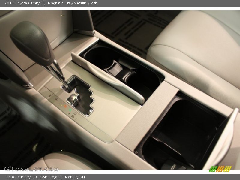 Magnetic Gray Metallic / Ash 2011 Toyota Camry LE