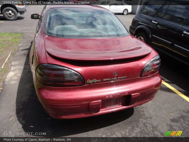 Redfire Metallic / Graphite 2000 Pontiac Grand Prix SE Sedan