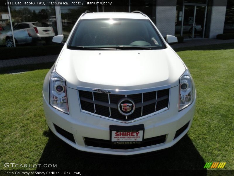 Platinum Ice Tricoat / Titanium/Ebony 2011 Cadillac SRX FWD