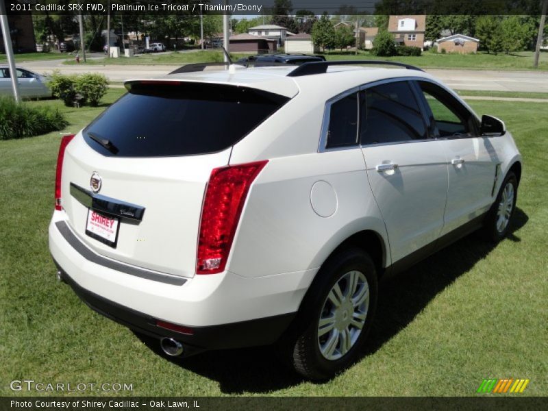 Platinum Ice Tricoat / Titanium/Ebony 2011 Cadillac SRX FWD