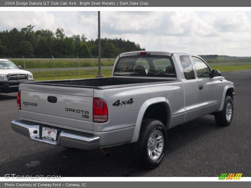 Bright Silver Metallic / Dark Slate Gray 2004 Dodge Dakota SLT Club Cab 4x4