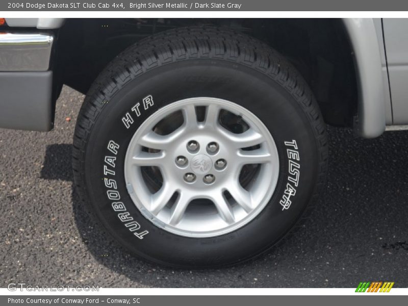 Bright Silver Metallic / Dark Slate Gray 2004 Dodge Dakota SLT Club Cab 4x4