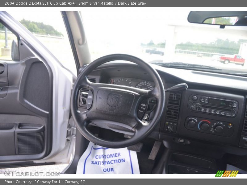 Bright Silver Metallic / Dark Slate Gray 2004 Dodge Dakota SLT Club Cab 4x4