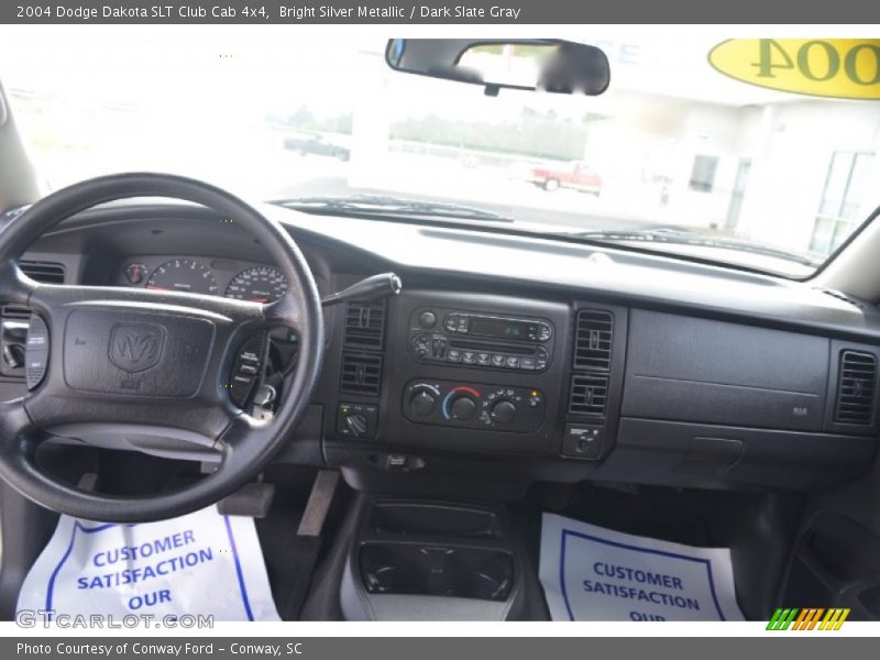 Bright Silver Metallic / Dark Slate Gray 2004 Dodge Dakota SLT Club Cab 4x4