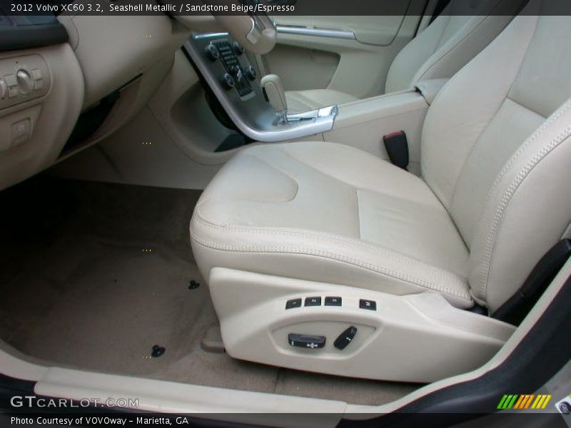 Seashell Metallic / Sandstone Beige/Espresso 2012 Volvo XC60 3.2