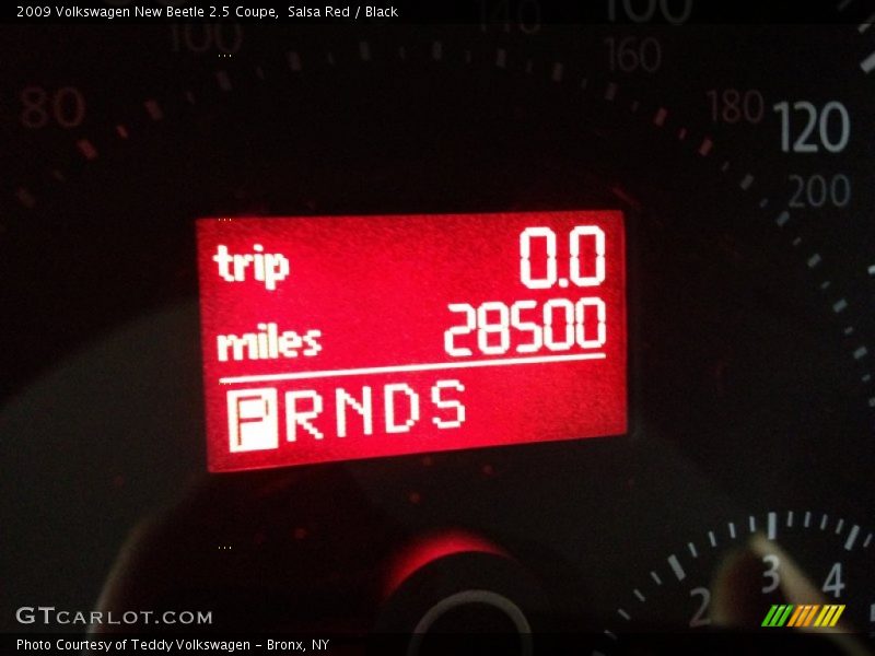 Salsa Red / Black 2009 Volkswagen New Beetle 2.5 Coupe