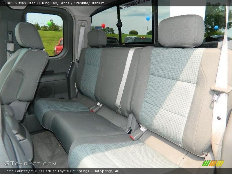 White / Graphite/Titanium 2005 Nissan Titan XE King Cab