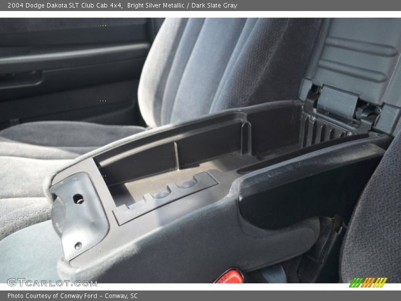 Bright Silver Metallic / Dark Slate Gray 2004 Dodge Dakota SLT Club Cab 4x4