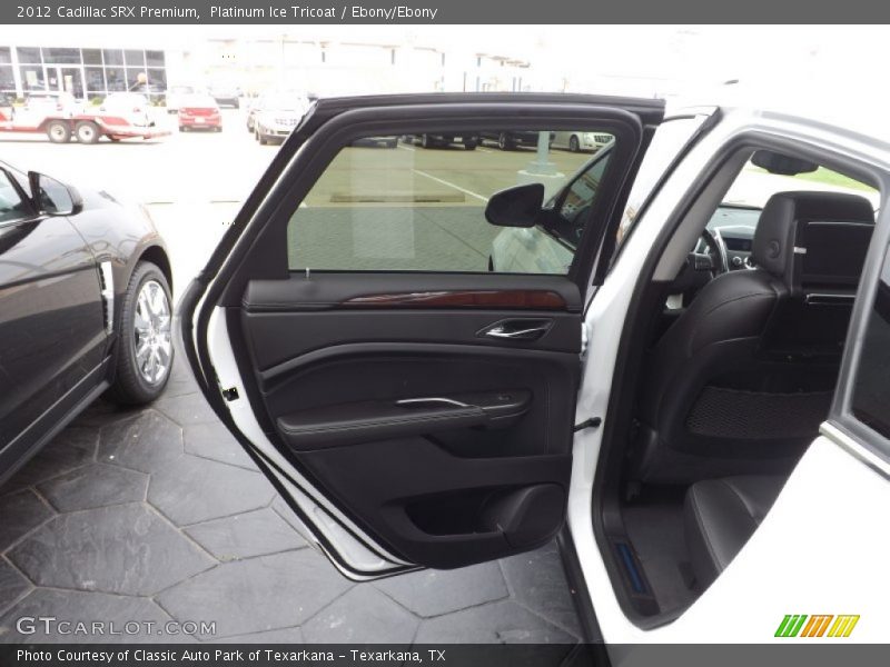 Platinum Ice Tricoat / Ebony/Ebony 2012 Cadillac SRX Premium