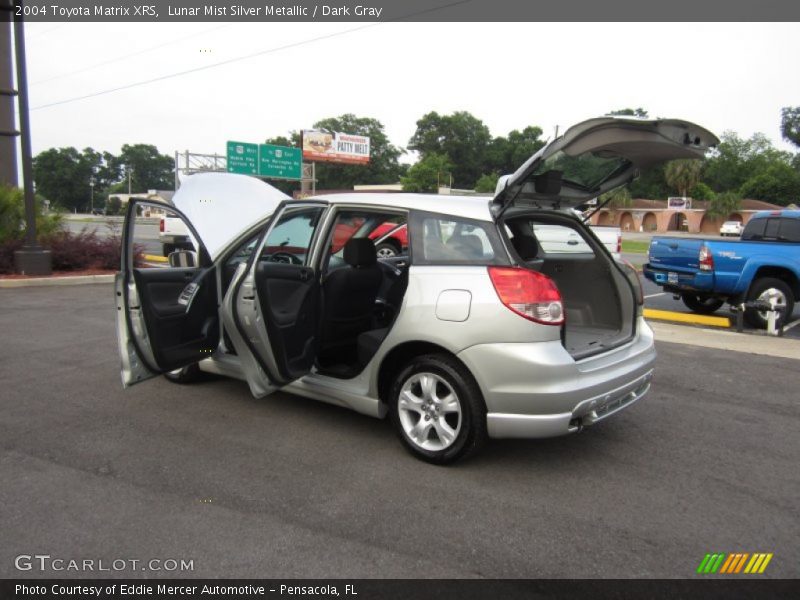 Lunar Mist Silver Metallic / Dark Gray 2004 Toyota Matrix XRS