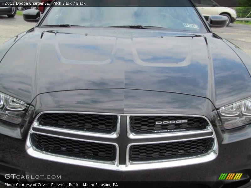 Pitch Black / Black 2012 Dodge Charger SE