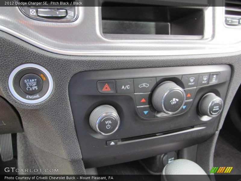 Pitch Black / Black 2012 Dodge Charger SE