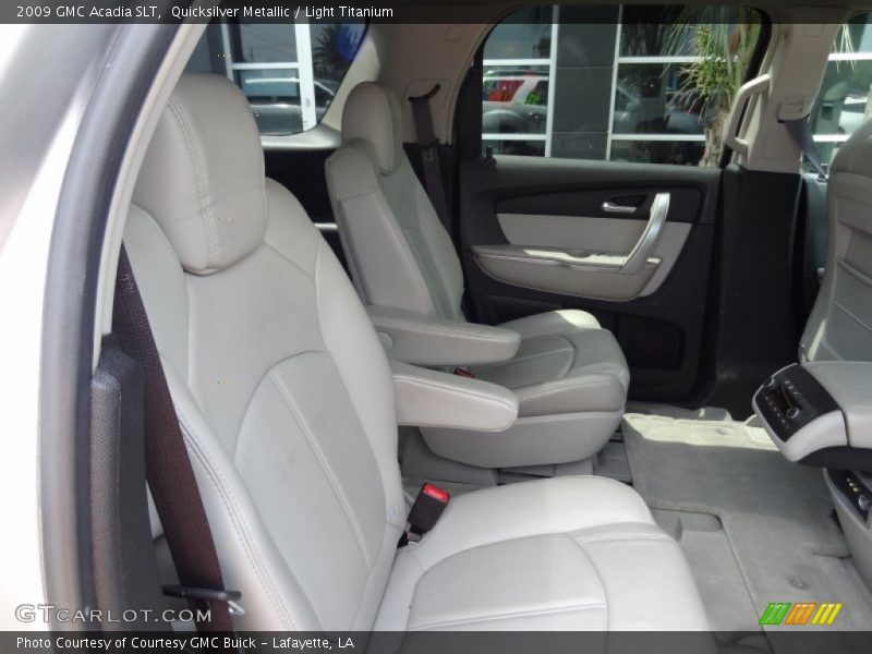 Quicksilver Metallic / Light Titanium 2009 GMC Acadia SLT