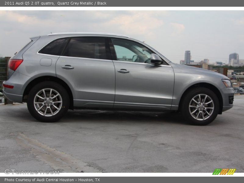 Quartz Grey Metallic / Black 2011 Audi Q5 2.0T quattro