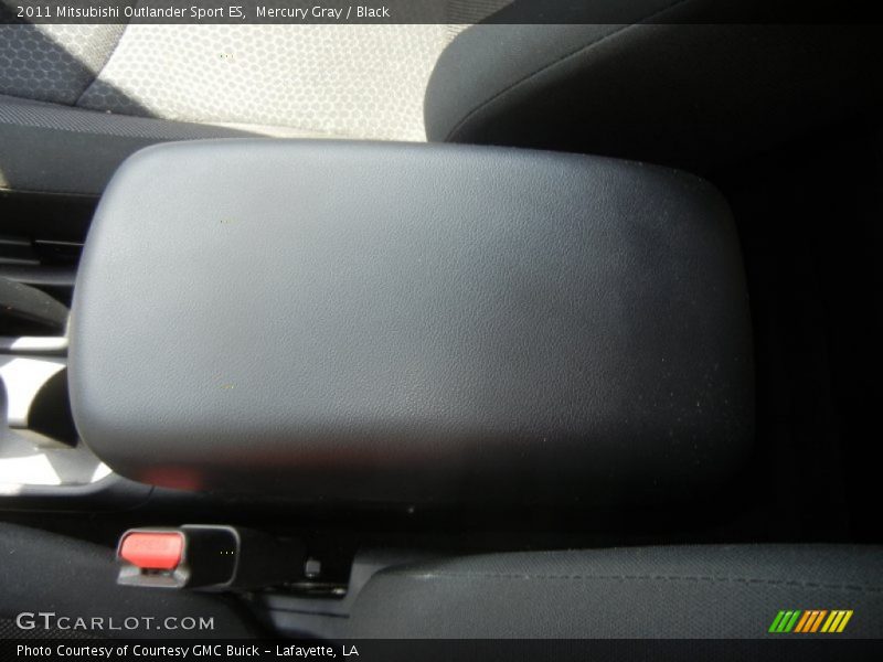 Mercury Gray / Black 2011 Mitsubishi Outlander Sport ES