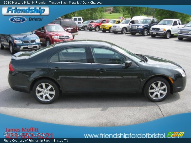 Tuxedo Black Metallic / Dark Charcoal 2010 Mercury Milan I4 Premier