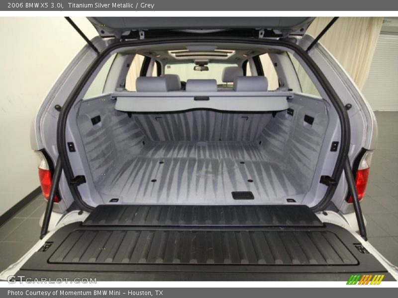 Titanium Silver Metallic / Grey 2006 BMW X5 3.0i