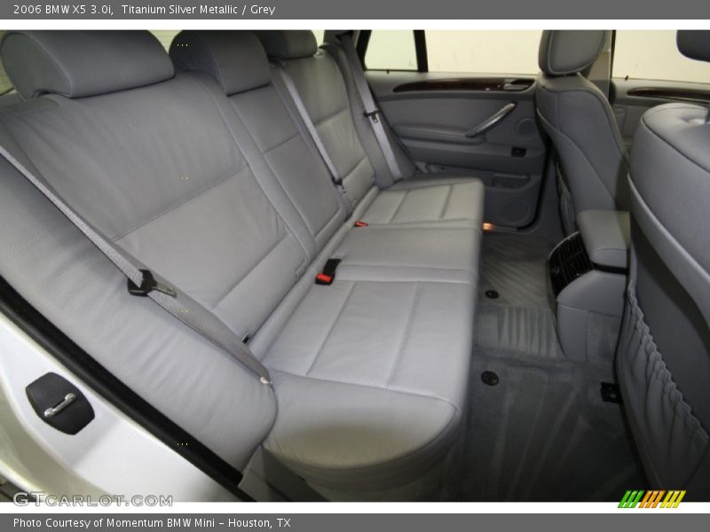 Titanium Silver Metallic / Grey 2006 BMW X5 3.0i