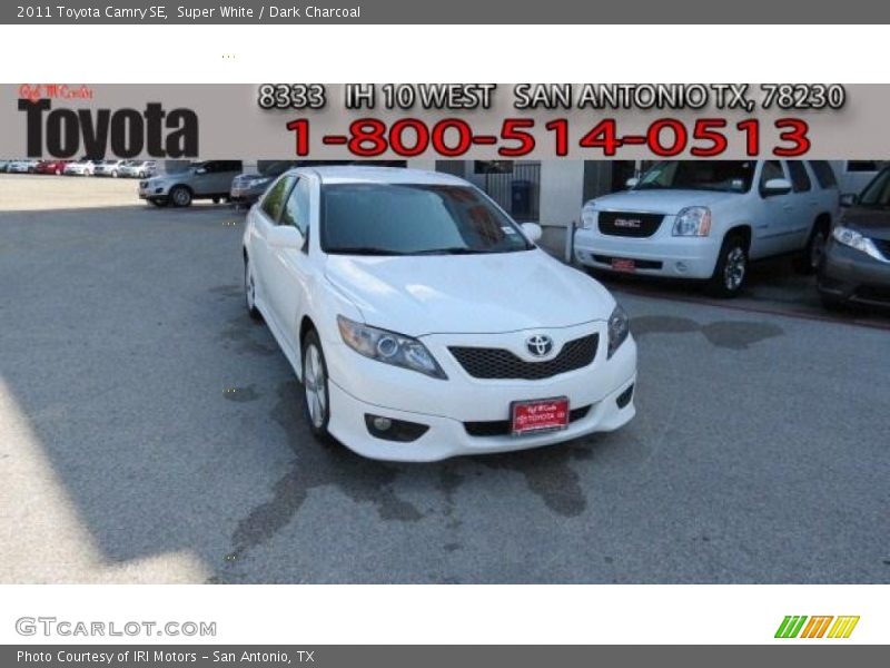 Super White / Dark Charcoal 2011 Toyota Camry SE