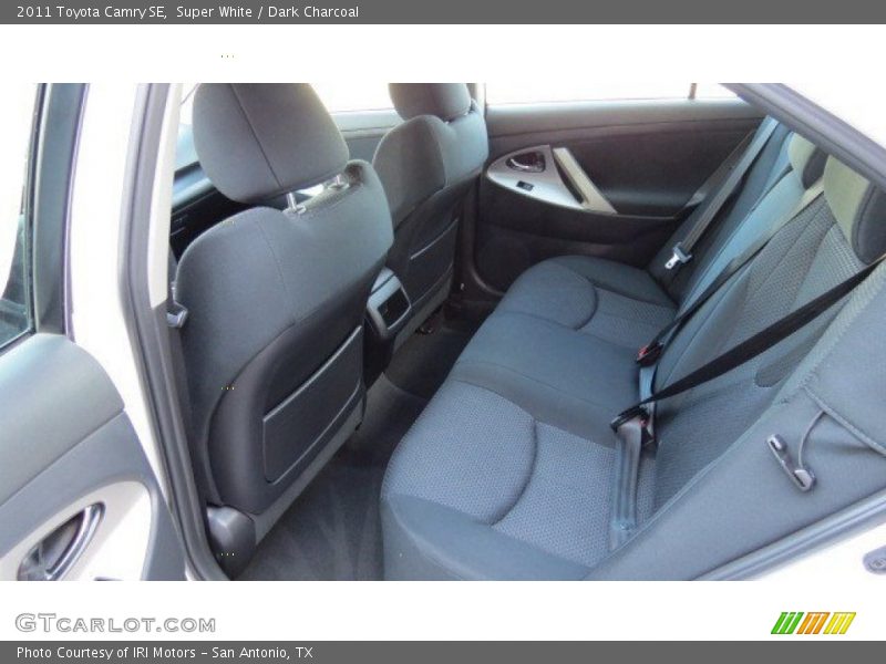 Super White / Dark Charcoal 2011 Toyota Camry SE