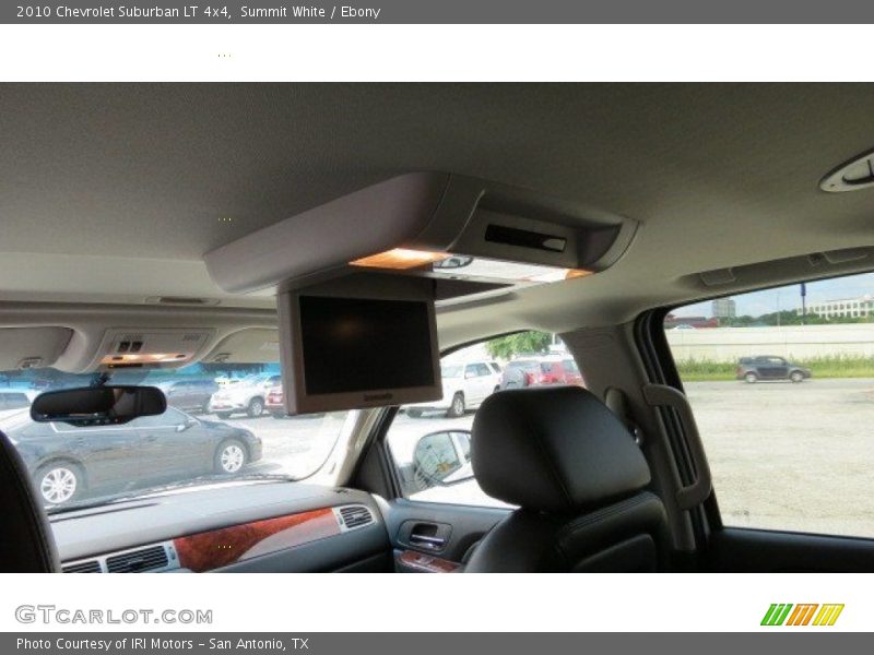 Summit White / Ebony 2010 Chevrolet Suburban LT 4x4