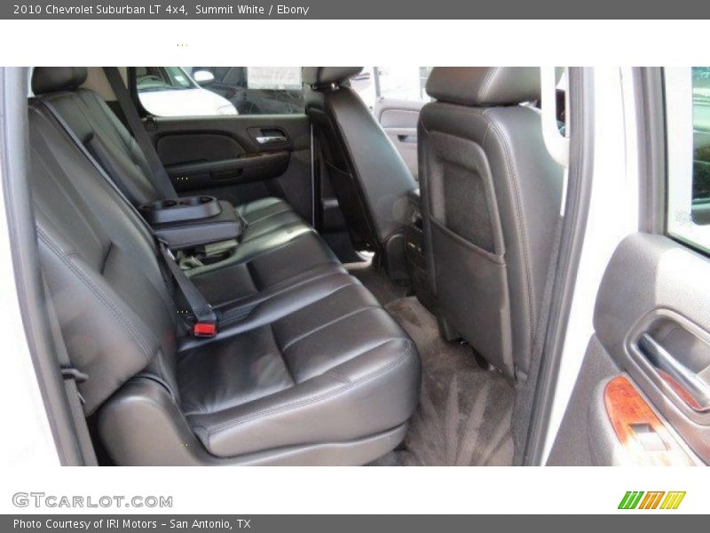 Summit White / Ebony 2010 Chevrolet Suburban LT 4x4