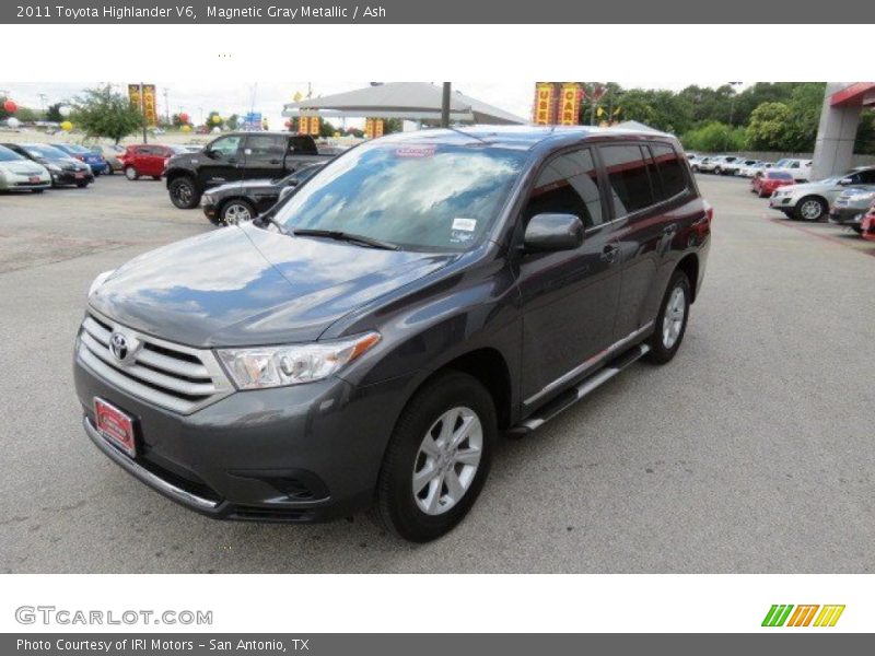 Magnetic Gray Metallic / Ash 2011 Toyota Highlander V6