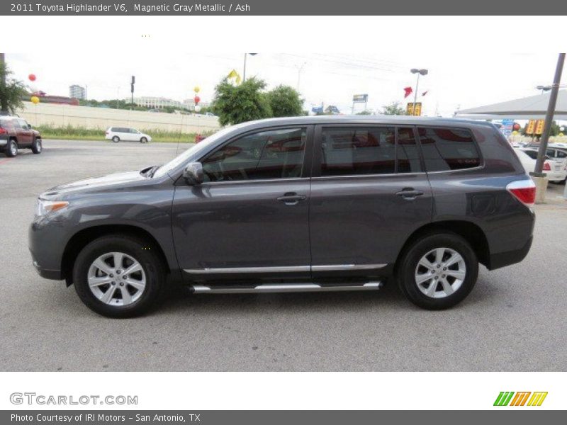 Magnetic Gray Metallic / Ash 2011 Toyota Highlander V6