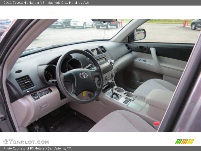 Magnetic Gray Metallic / Ash 2011 Toyota Highlander V6