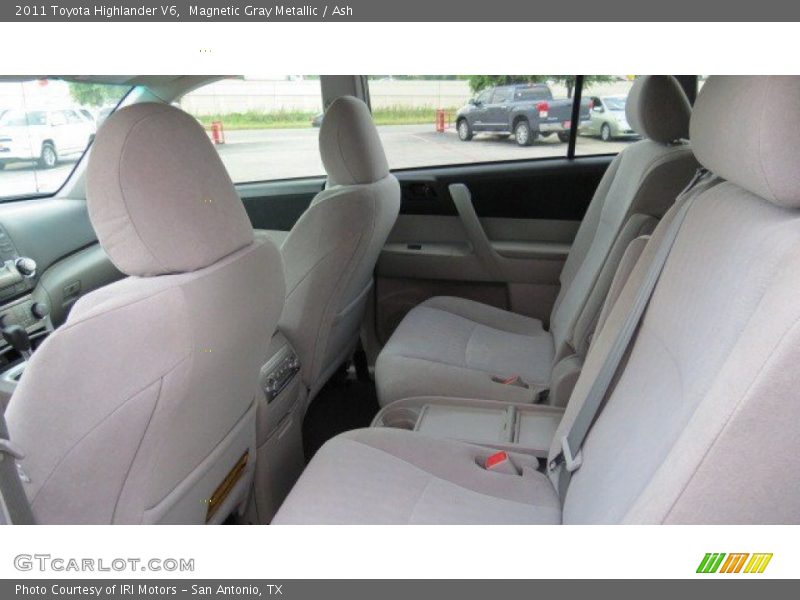 Magnetic Gray Metallic / Ash 2011 Toyota Highlander V6