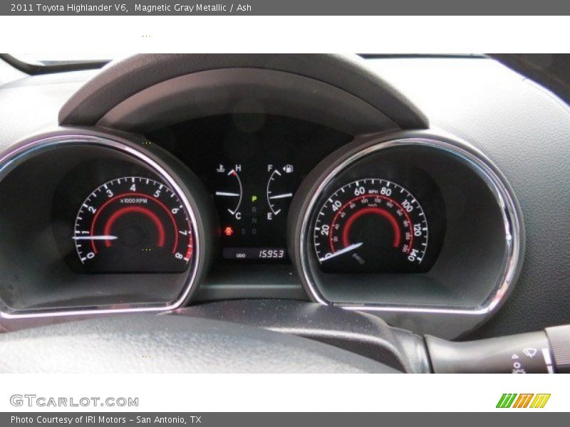 Magnetic Gray Metallic / Ash 2011 Toyota Highlander V6
