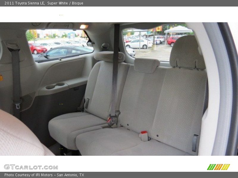 Super White / Bisque 2011 Toyota Sienna LE
