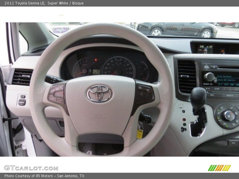 Super White / Bisque 2011 Toyota Sienna LE