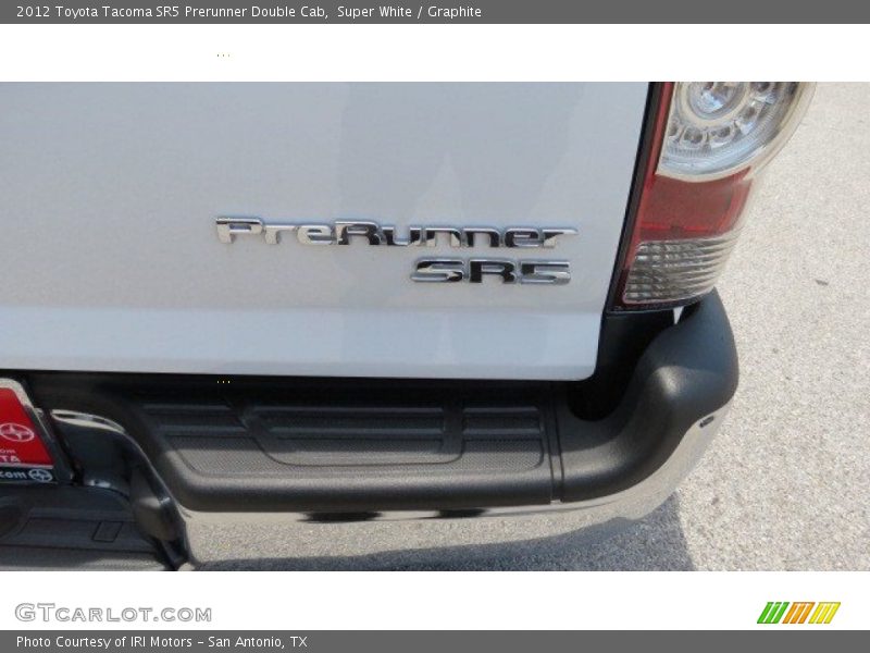 Super White / Graphite 2012 Toyota Tacoma SR5 Prerunner Double Cab