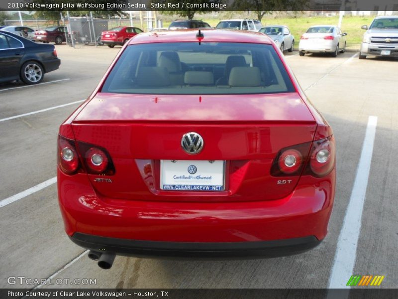 Salsa Red / Cornsilk Beige 2010 Volkswagen Jetta Wolfsburg Edition Sedan