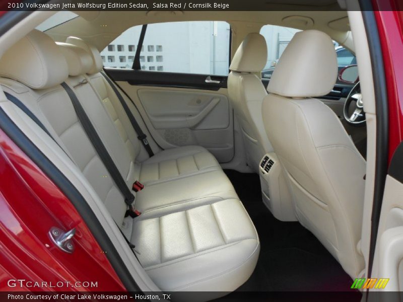 Salsa Red / Cornsilk Beige 2010 Volkswagen Jetta Wolfsburg Edition Sedan