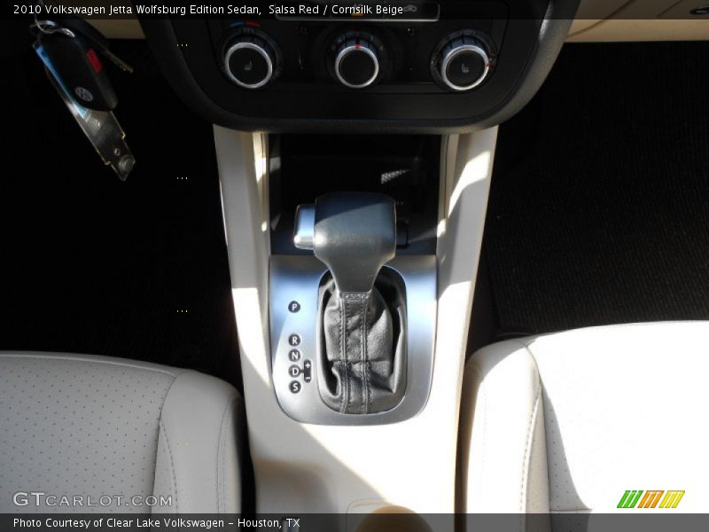 Salsa Red / Cornsilk Beige 2010 Volkswagen Jetta Wolfsburg Edition Sedan