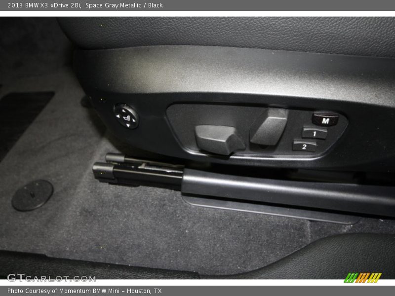 Controls of 2013 X3 xDrive 28i