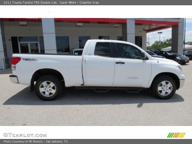 Super White / Graphite Gray 2011 Toyota Tundra TRD Double Cab