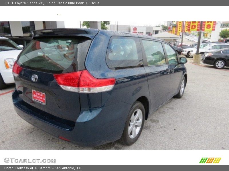 South Pacific Blue Pearl / Bisque 2011 Toyota Sienna V6