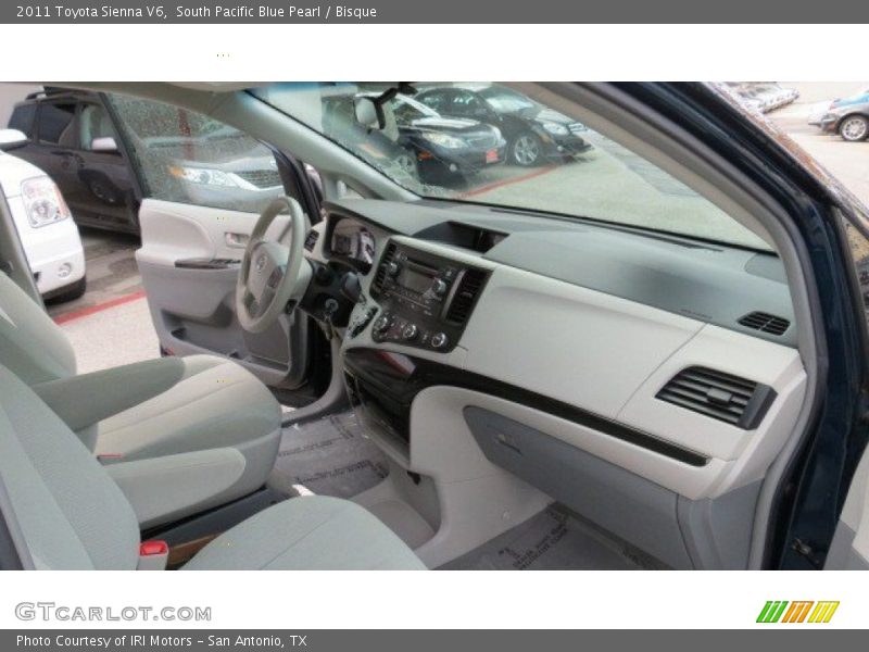 South Pacific Blue Pearl / Bisque 2011 Toyota Sienna V6