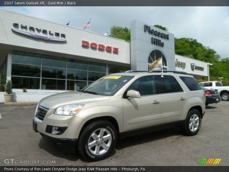 Gold Mist / Black 2007 Saturn Outlook XR
