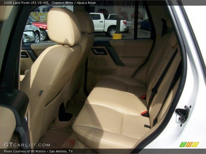 Chawton White / Alpaca Beige 2006 Land Rover LR3 V8 HSE